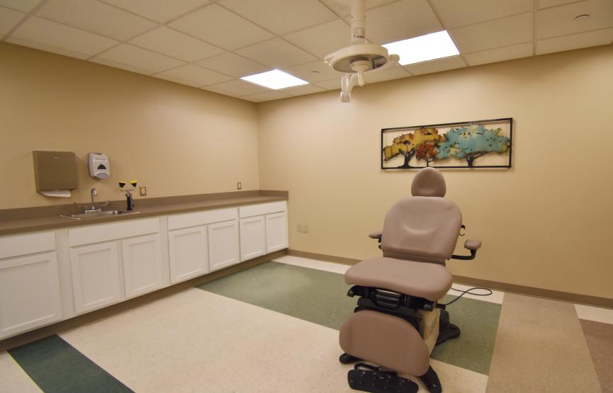 Crystal Clinic Orthopaedic Center 