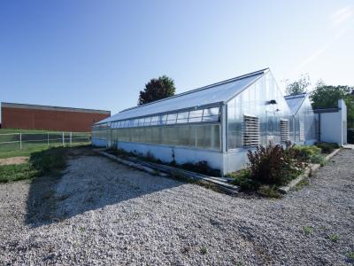 Oakwood Middle School Greenhouse 